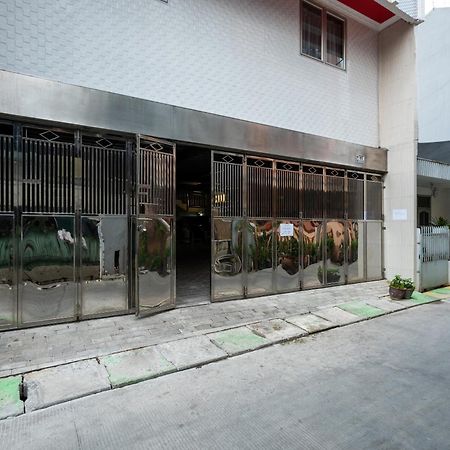 Oyo Life 3284 Pademangan 3 Residence Cakarta Dış mekan fotoğraf